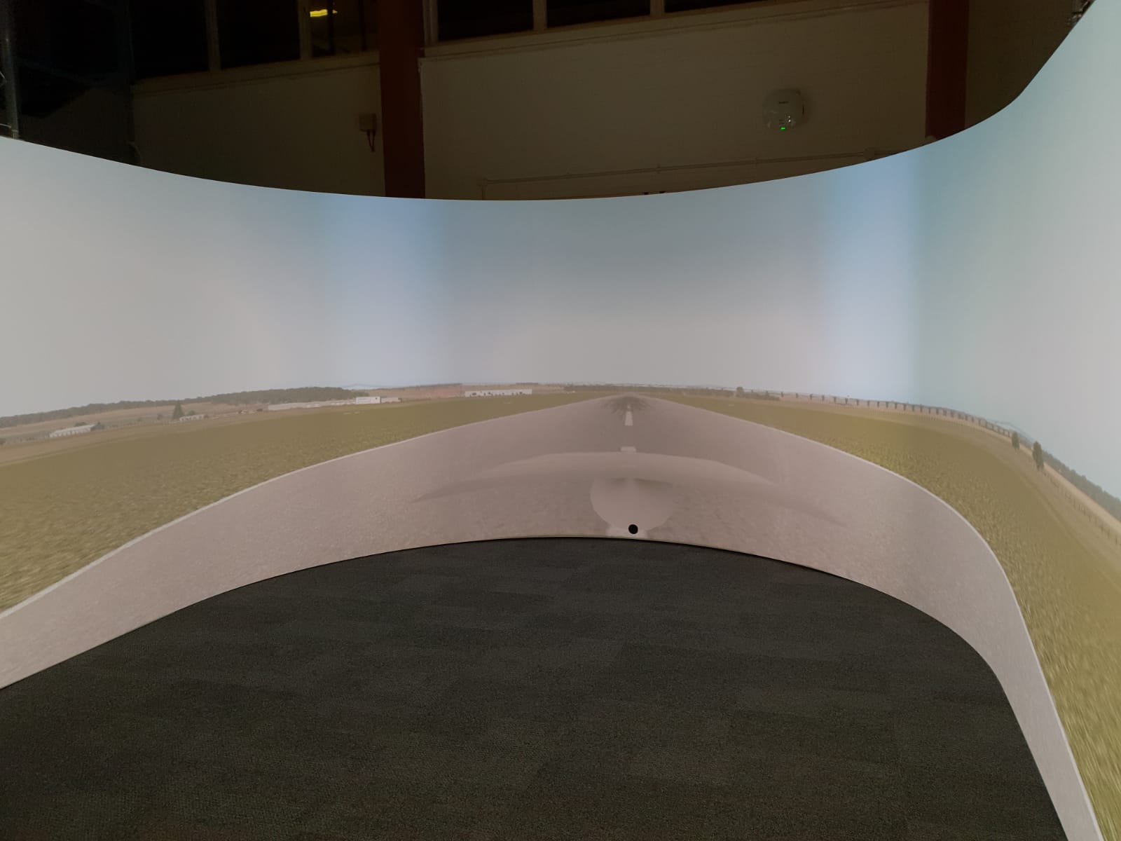 Modular Curved Large Screen